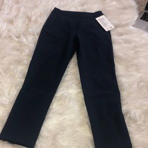 Lululemon on the move pant